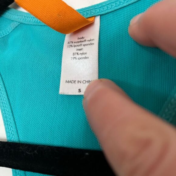 Lucy teal workout top, very slimming and tight, bra support, size Small - Picture 4 of 7